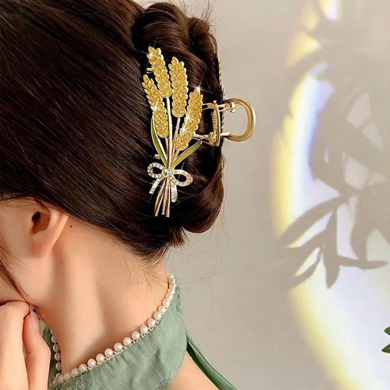 Women Formal Wear Designers - 반짝이는 라인스톤이 있는 알로이 밀 디자인