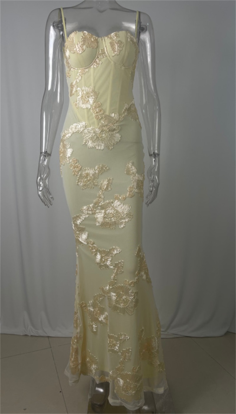 노란색 자수 여성 프롬 드레스 섹시 코르셋 민소매 블랙 - Women'S Holiday Formal Wear 리뷰 및 가격